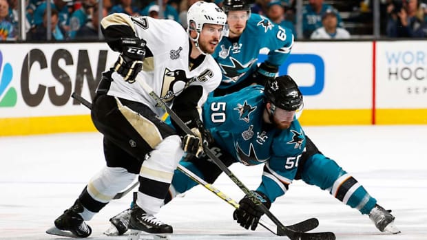 Sidney-Crosby-Don-Smith.jpg